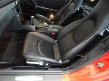 Porsche Cayman bucket seats