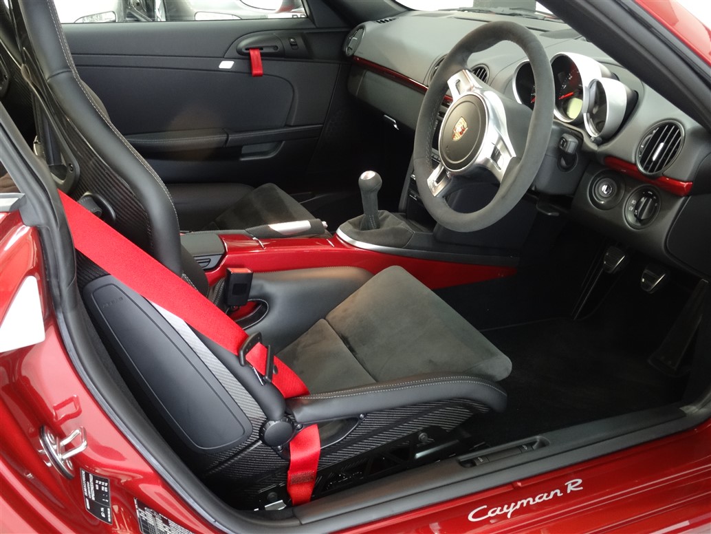 Cayman r on sale seats