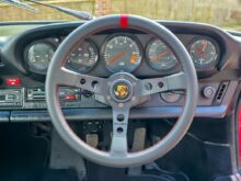 Porsche 911 3.0 SC steering wheel